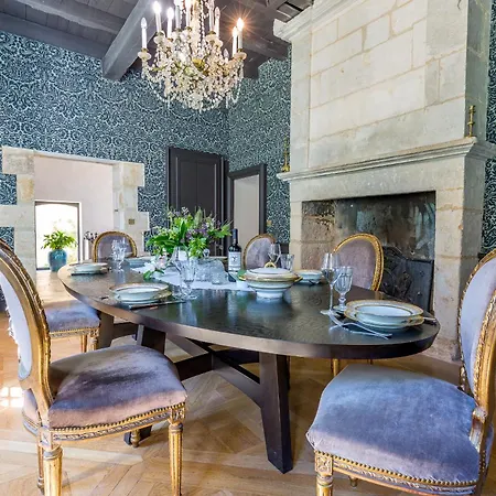 Chateau De Lascoups 4* Saint-Martin-des-Combes (Dordogne)